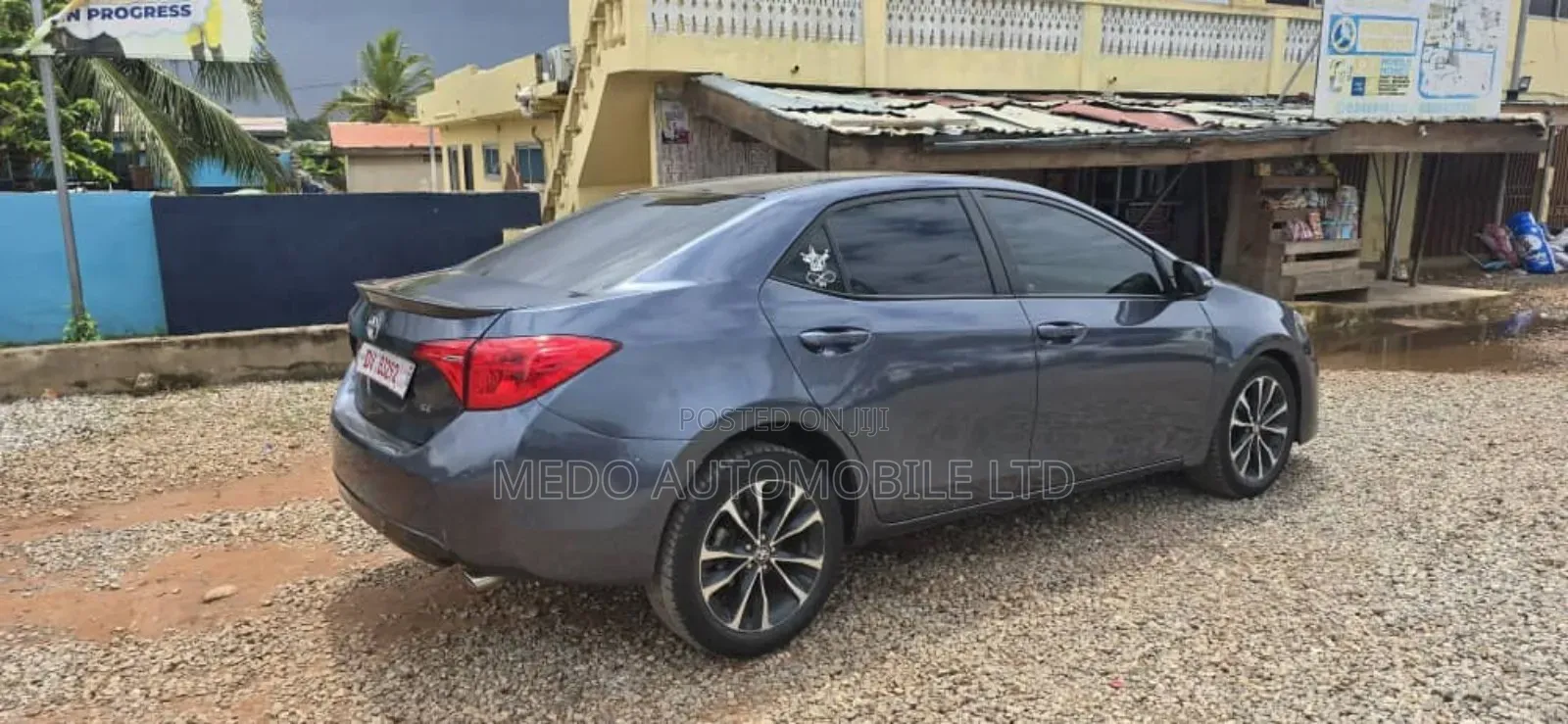 Toyota Corolla 2017 Gray