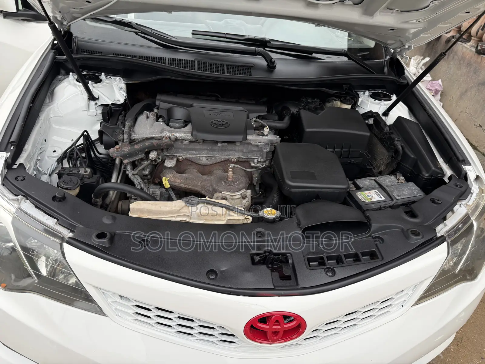 Toyota Camry 2014 White