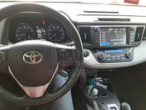 Toyota RAV4 XLE 4dr SUV AWD (2.5L 4cyl 6A) 2018 Black