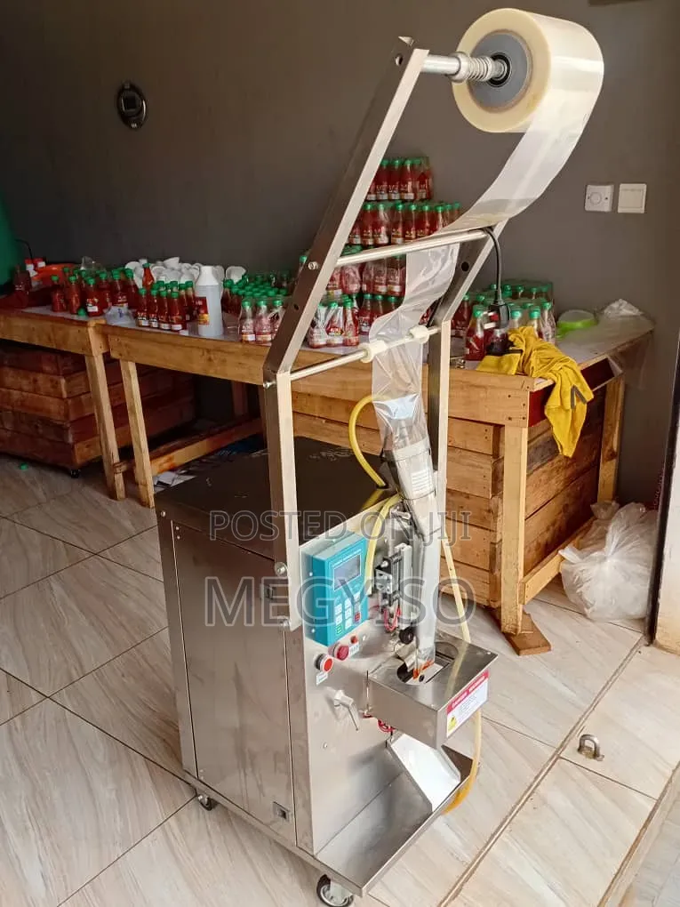 Automatic Liquid Sachet Filling and Packaging Machine