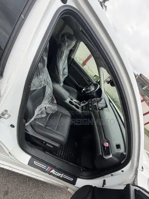 Honda Accord 2019 White