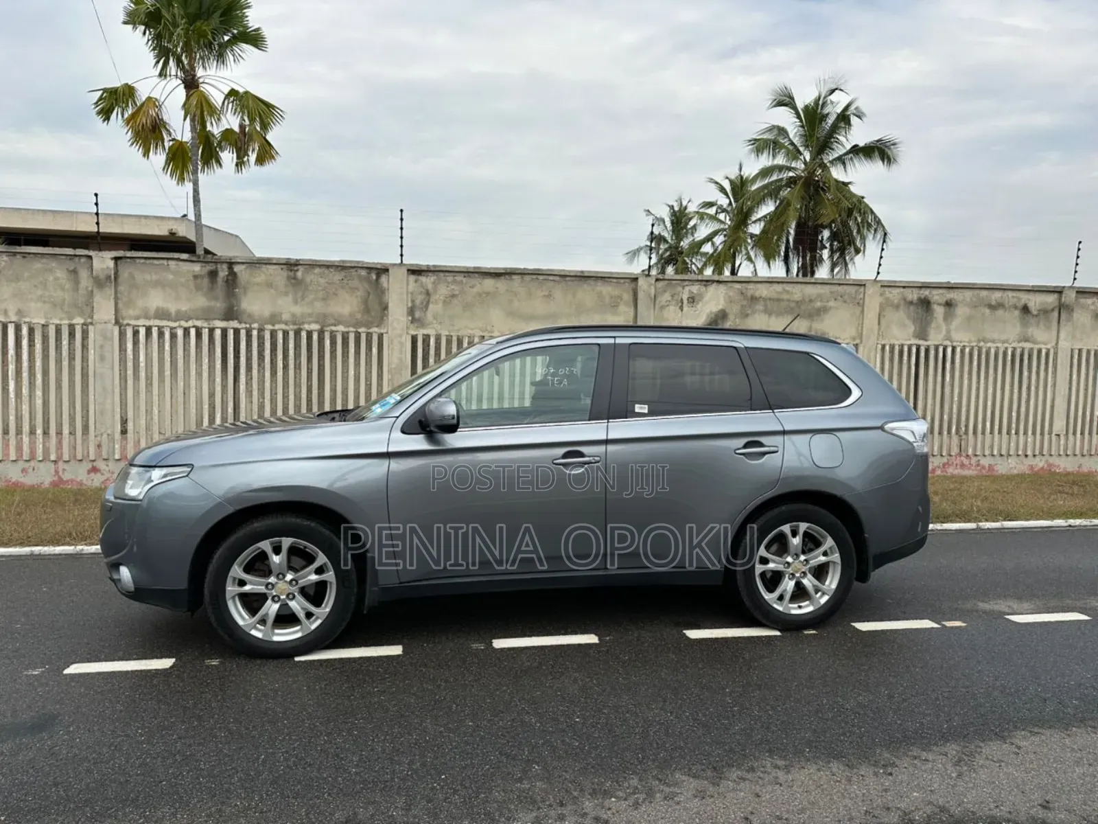 Mitsubishi Outlander 2.0 PHEV AWD 2013