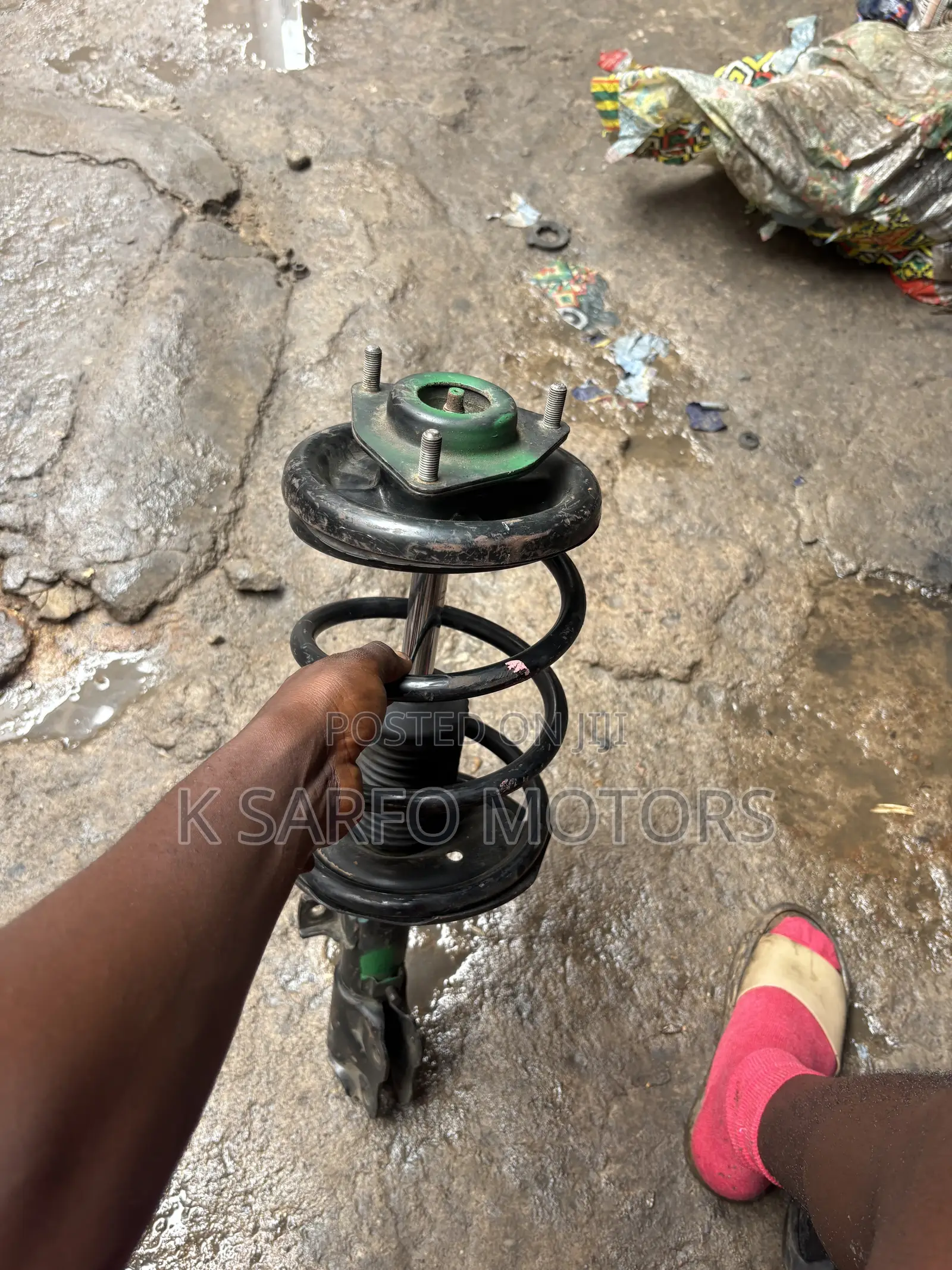 Mitsubishi Oulander 2015,16,17,18,19,20 Front Shocks
