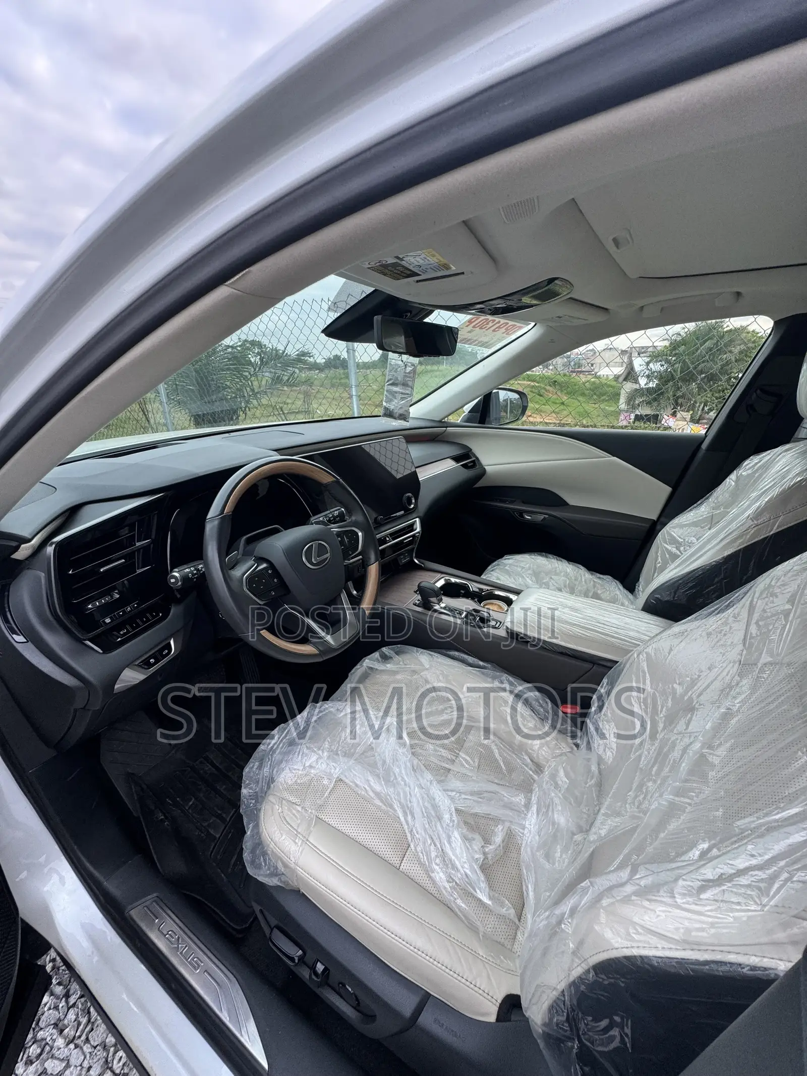 Lexus RX 350 Premium Plus 2023 White