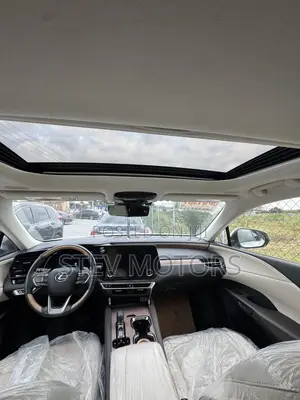 Lexus RX 350 Premium Plus 2023 White