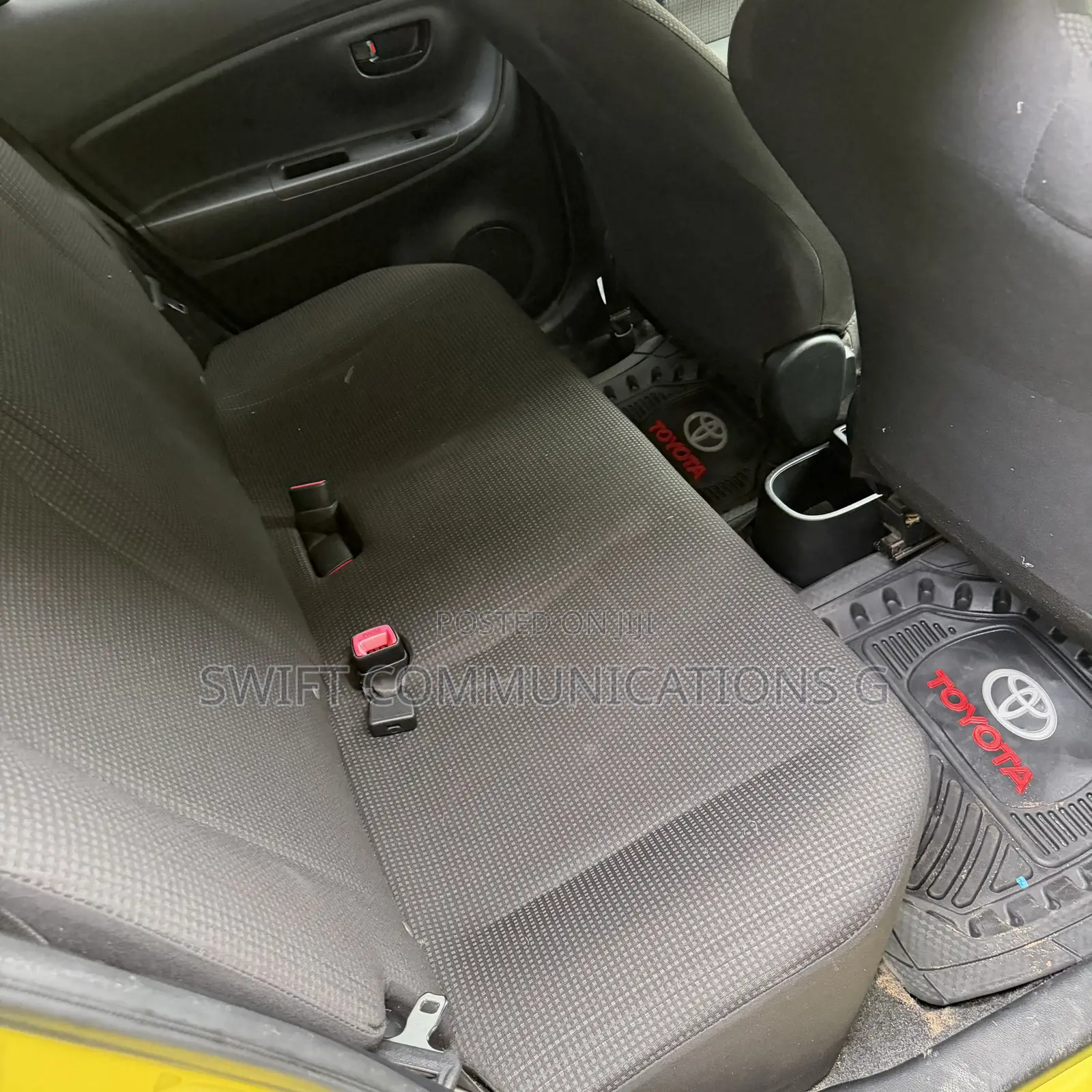 Toyota Vitz 1.5 FWD 5dr 2015 Yellow