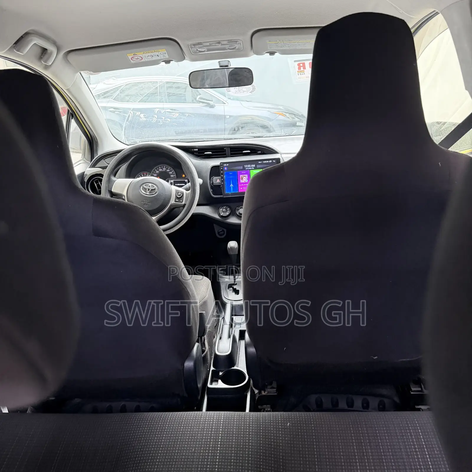 Toyota Vitz 1.5 FWD 5dr 2015 Yellow
