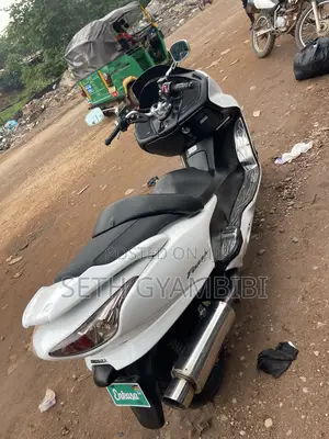 Honda Forza 2010 White