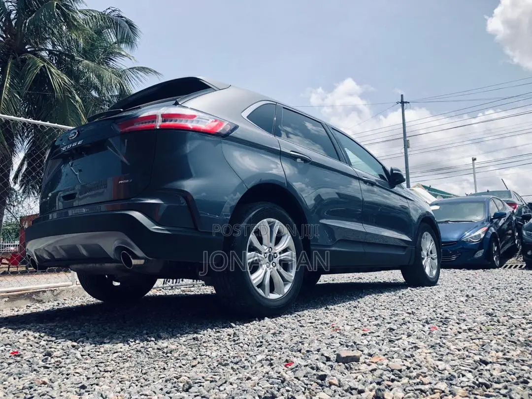 Ford Edge Titanium 2022 Matt Black