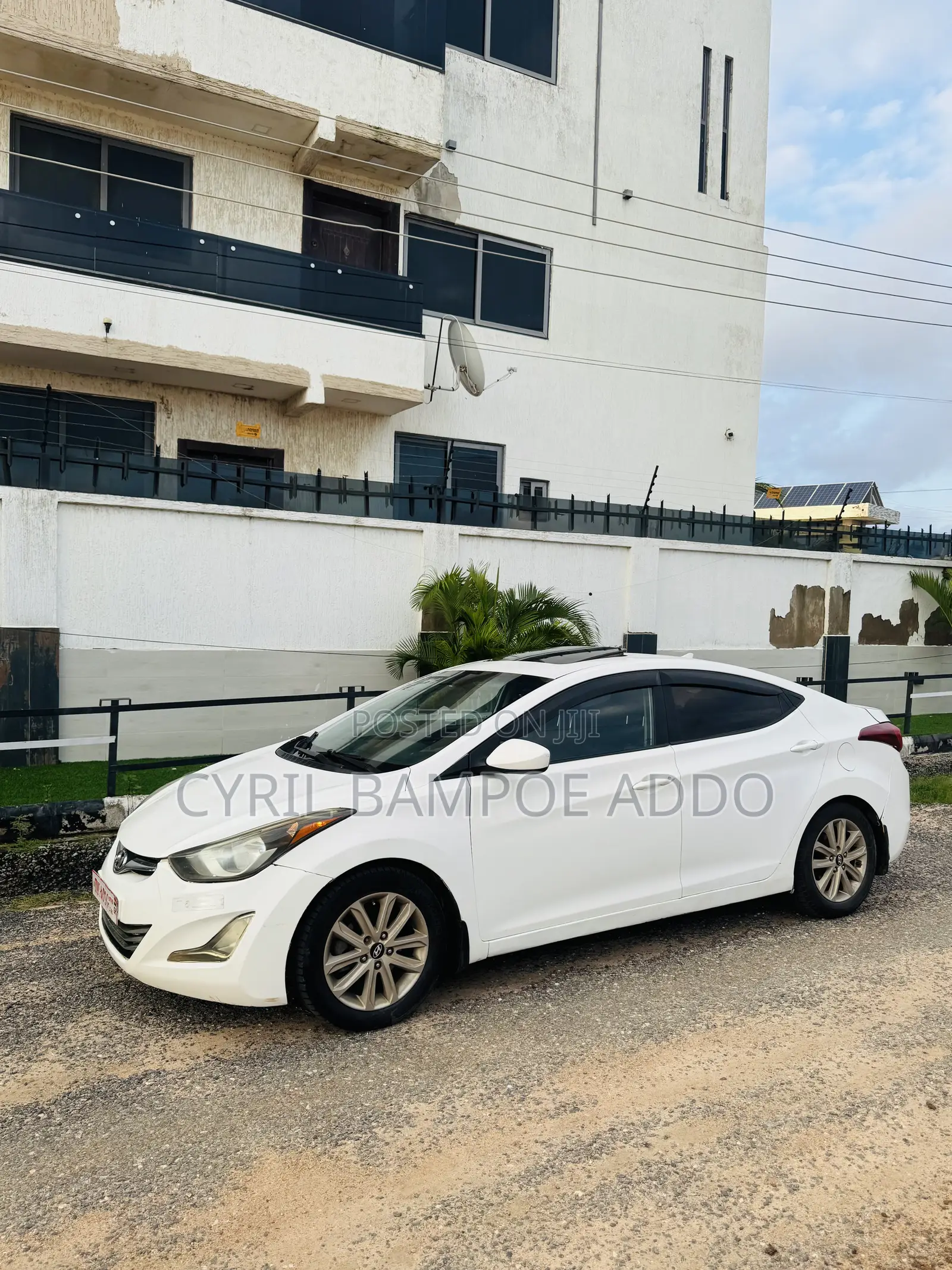 Hyundai Elantra Limited 4dr Sedan (1.8L 4cyl 6A) 2015 White