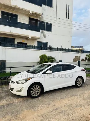 Hyundai Elantra Limited 4dr Sedan (1.8L 4cyl 6A) 2015 White