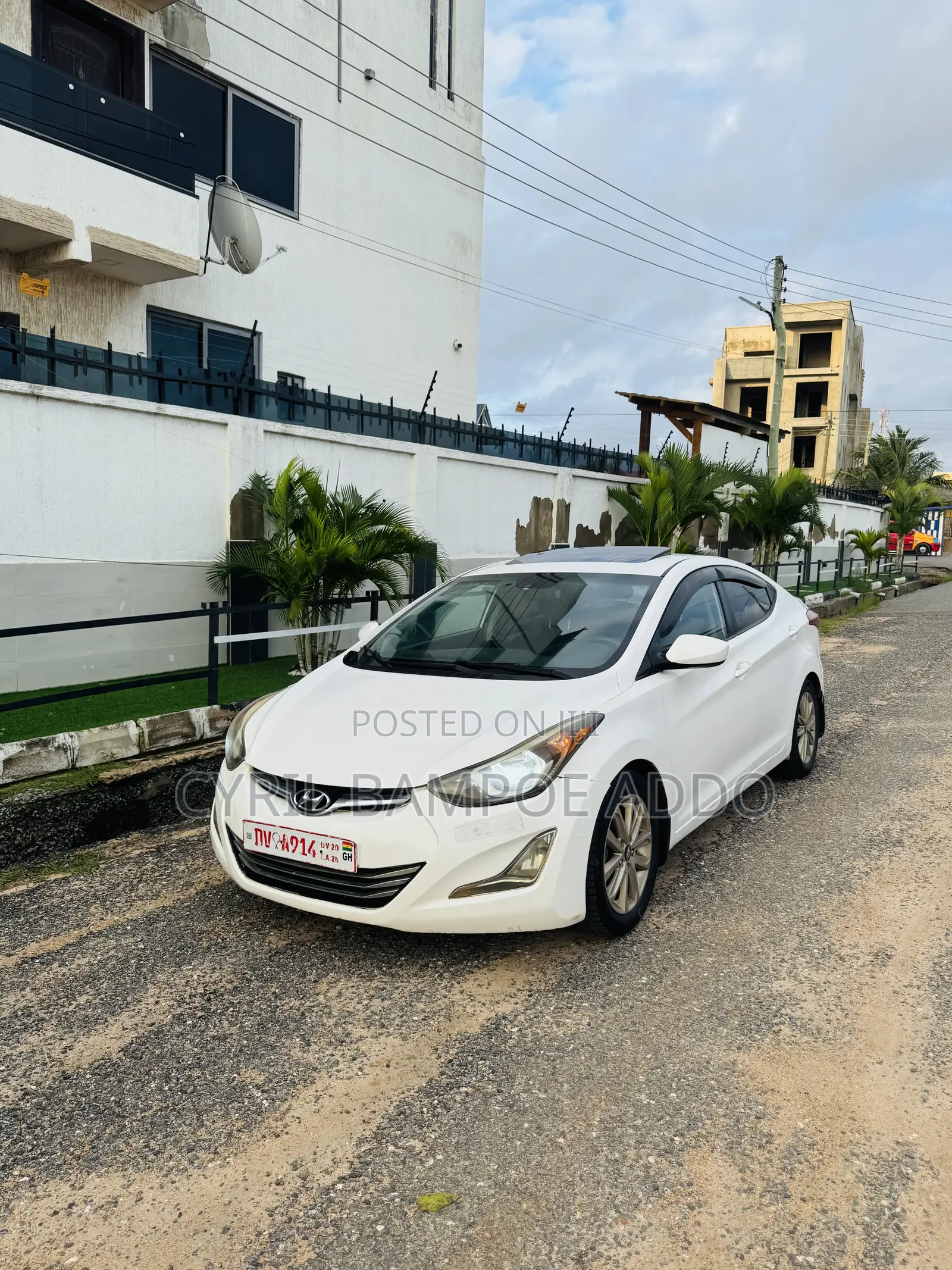 Hyundai Elantra Limited 4dr Sedan (1.8L 4cyl 6A) 2015 White