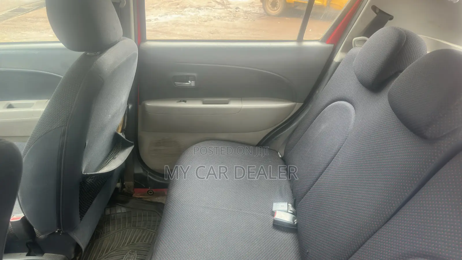 Daihatsu Sirion 2010 Red