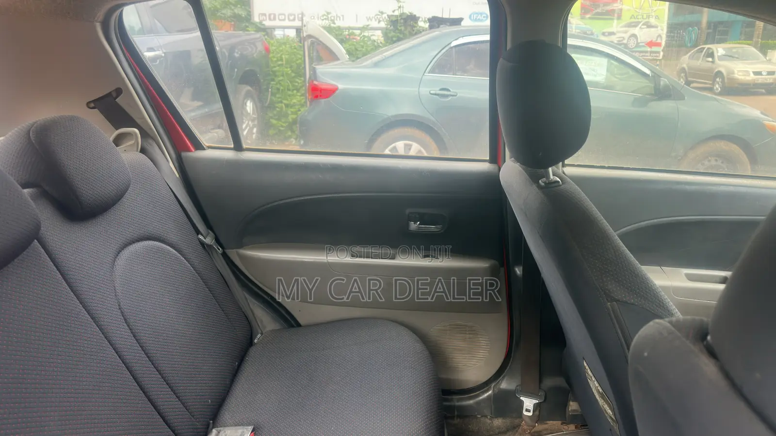 Daihatsu Sirion 2010 Red