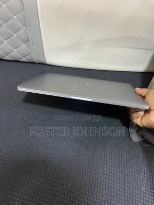 Laptop Apple MacBook Pro 2019 8GB Intel Core i5 HDD+SSD 256GB