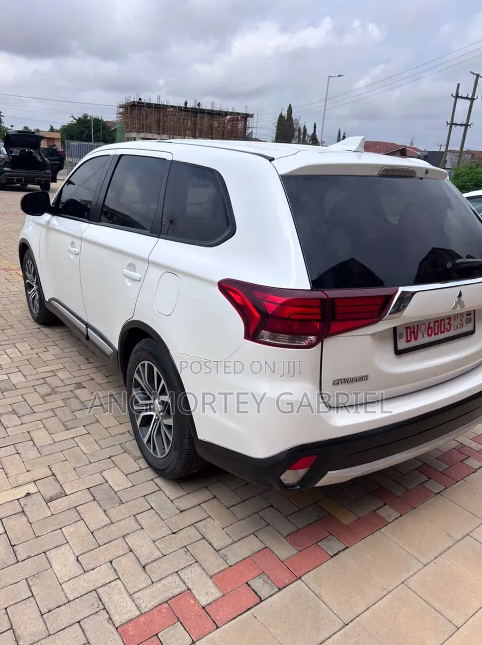 Mitsubishi Outlander 2017 White