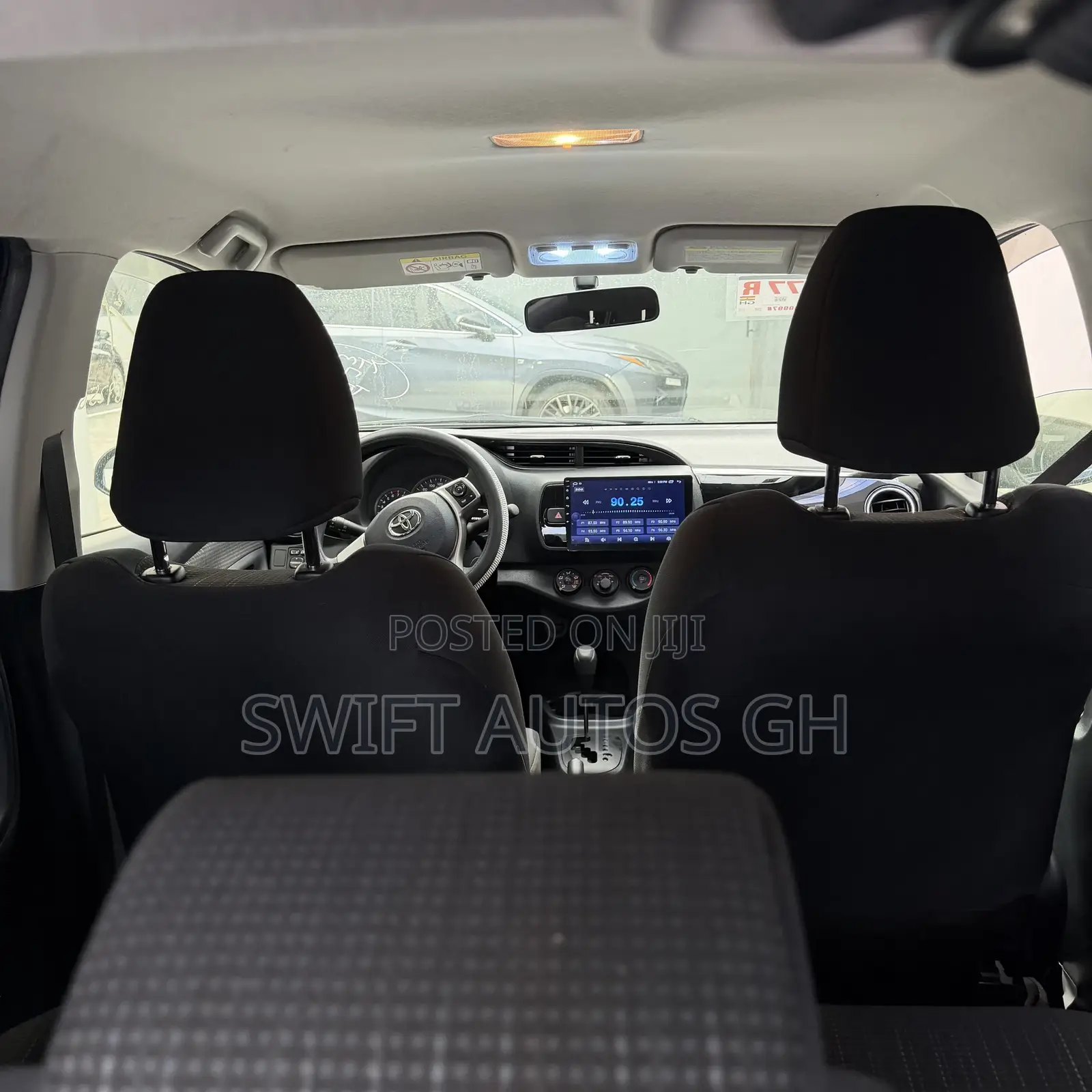 Toyota Vitz 1.5 FWD 5dr 2014 Blue