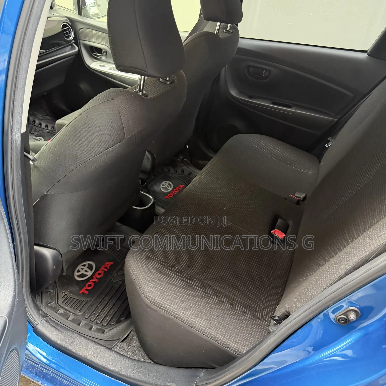 Toyota Vitz 1.5 FWD 5dr 2014 Blue