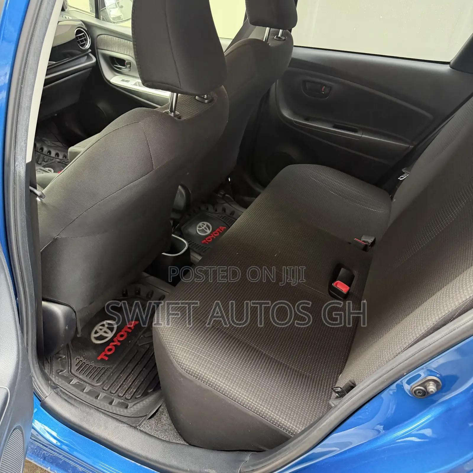 Toyota Vitz 1.5 FWD 5dr 2014 Blue