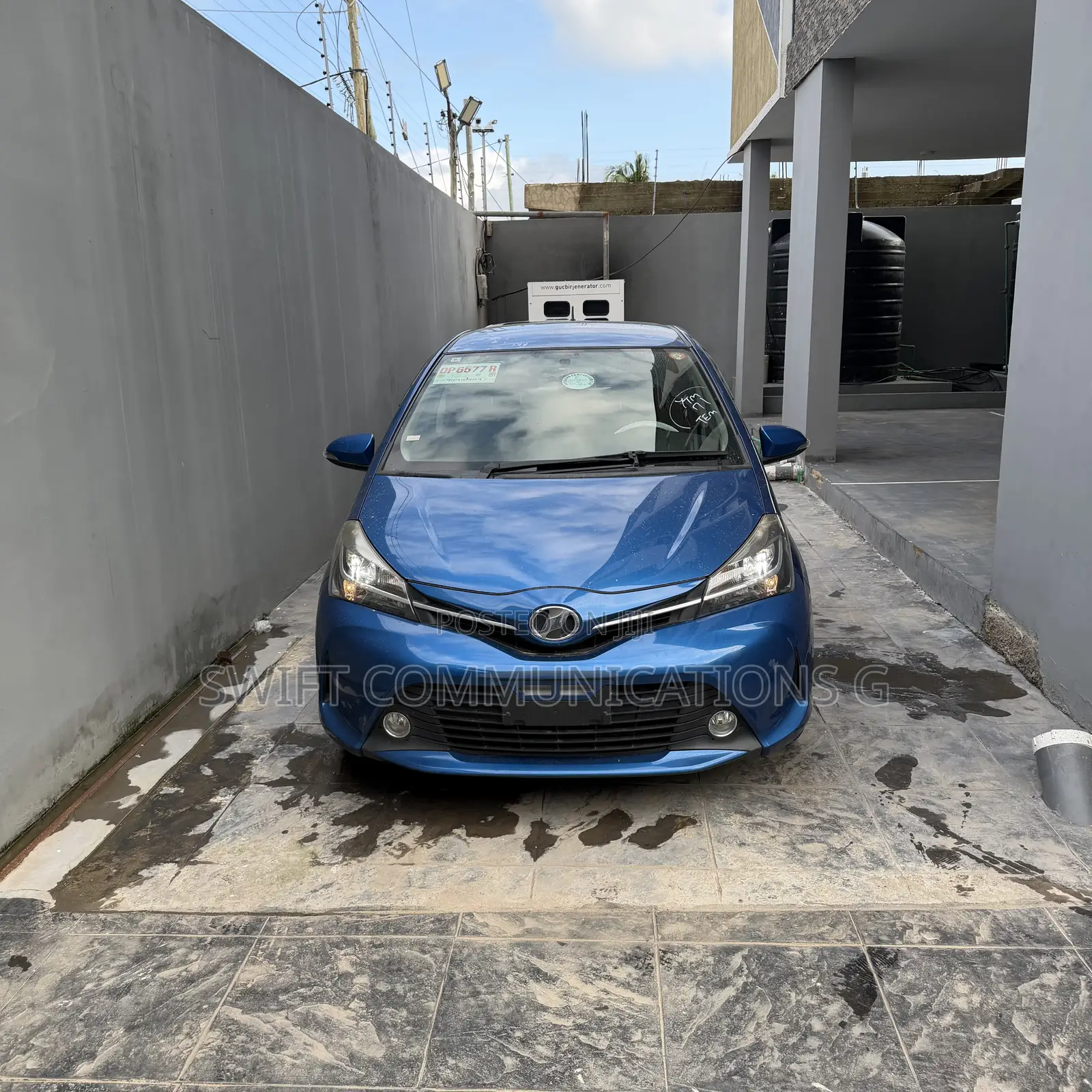 Toyota Vitz 1.5 FWD 5dr 2014 Blue