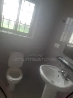 2bdrm Apartment in Pokuase for rent