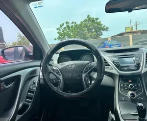 Hyundai Elantra 2016 Red