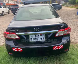 Toyota Corolla 2011 Black
