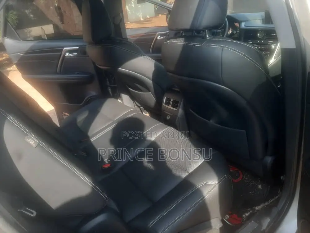 Lexus RX 2018 Gold