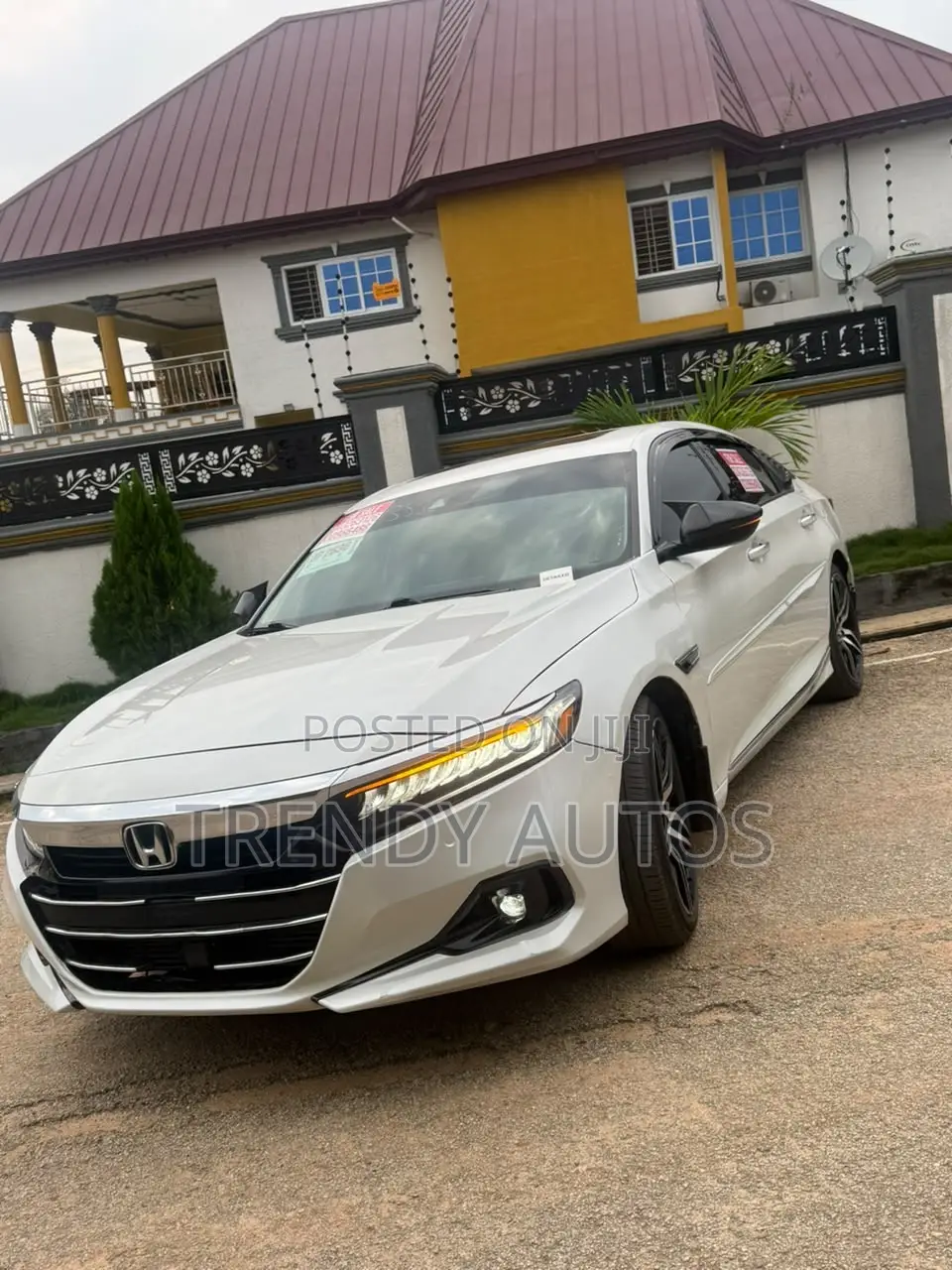 Honda Accord Touring 2.0T 2021 White