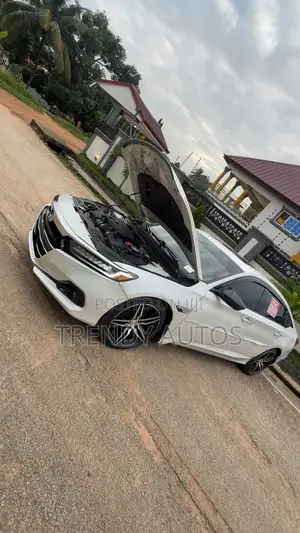 Honda Accord Touring 2.0T 2021 White