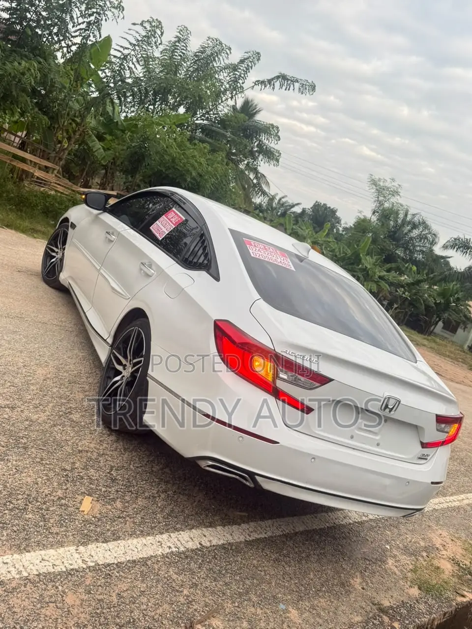 Honda Accord Touring 2.0T 2021 White