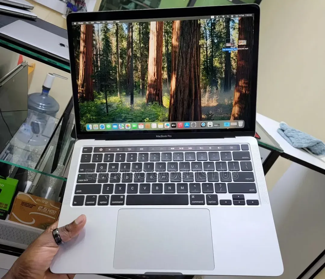 Laptop Apple MacBook Air 2022 M2 8GB Apple M2 SSD 256GB