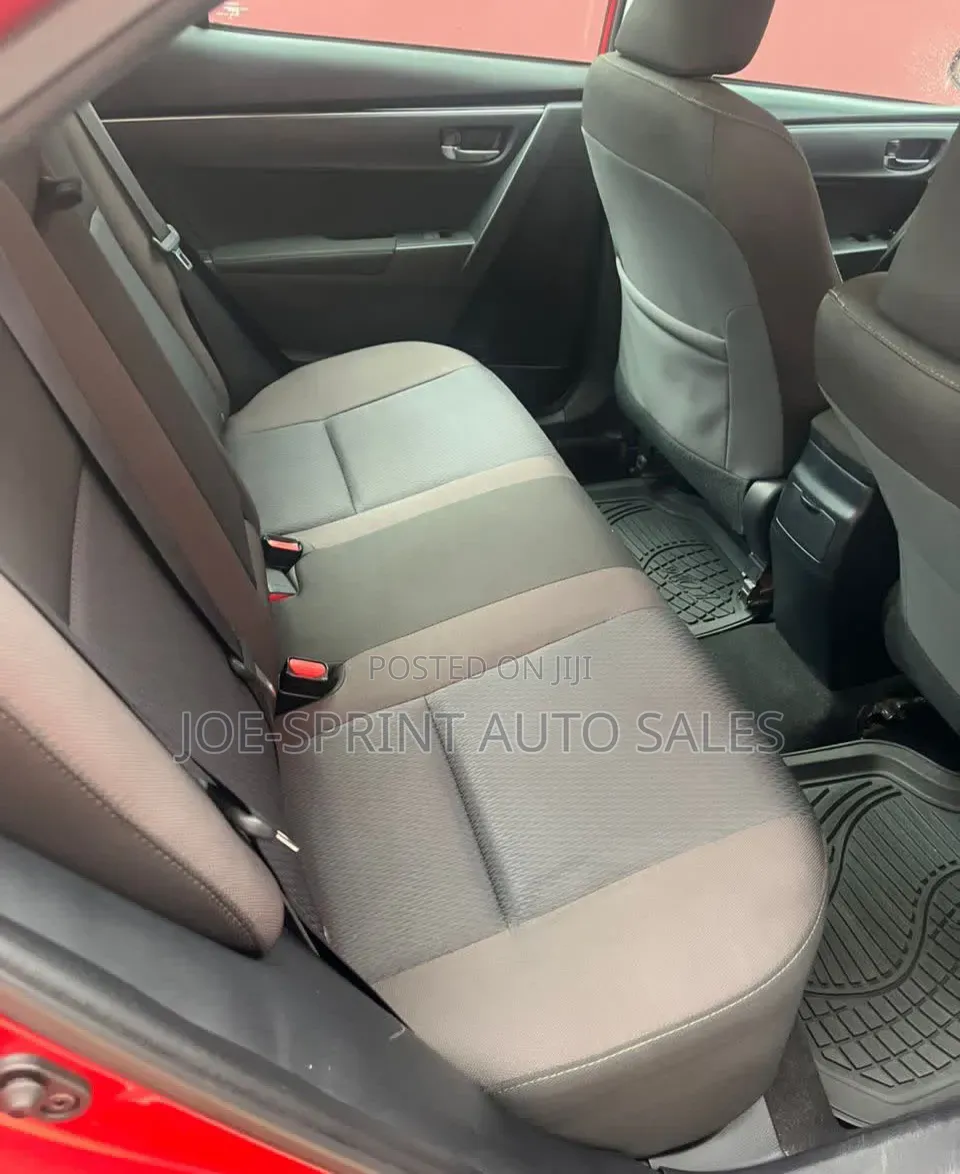 Toyota Corolla 2017 Red