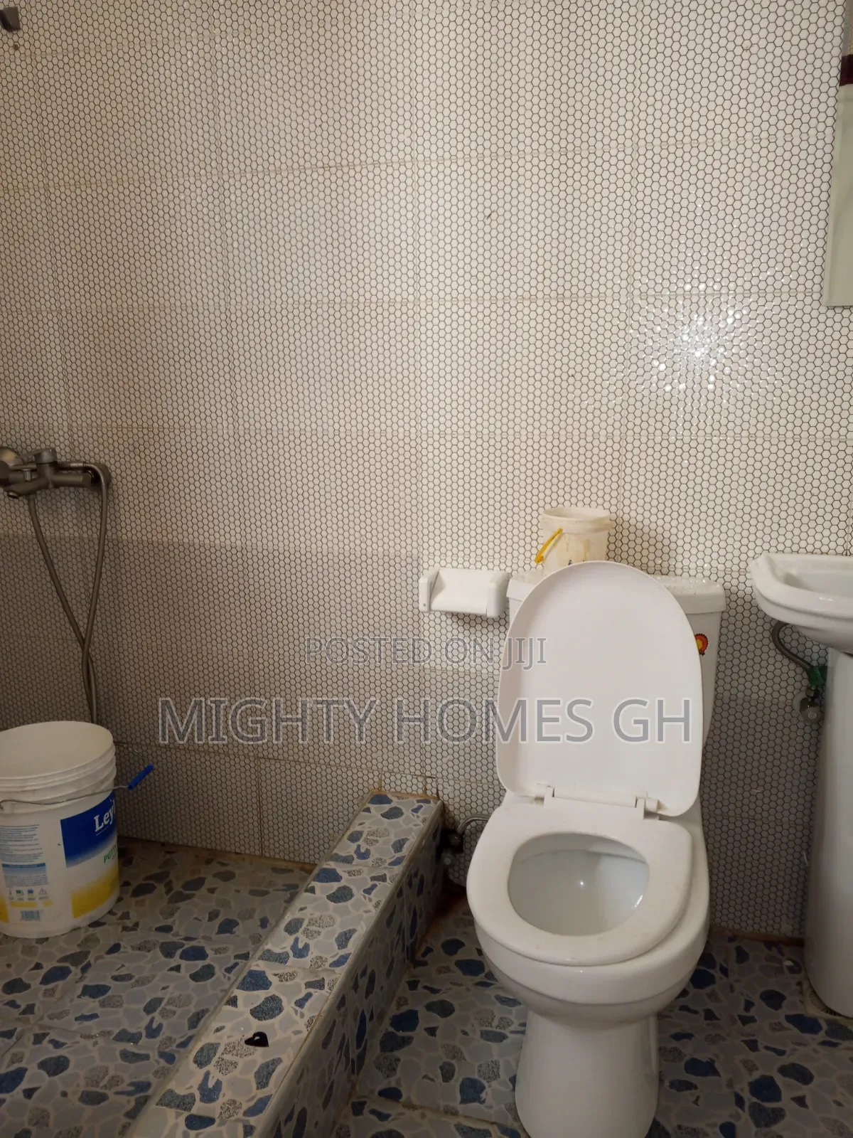 1bdrm Apartment in Mighty Homes, Kasoa for rent