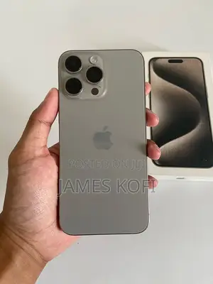 Apple iPhone 15 Pro Max 256 GB Silver
