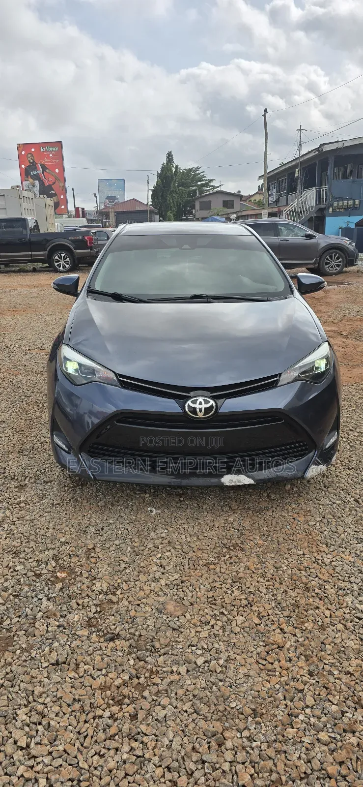 Toyota Corolla SE 4dr Sedan (1.8L 4cyl CVT) 2017 Blue