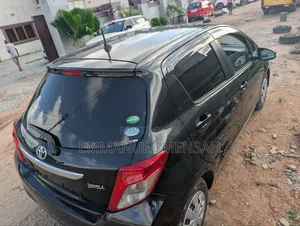 Toyota Vitz 2012 Black