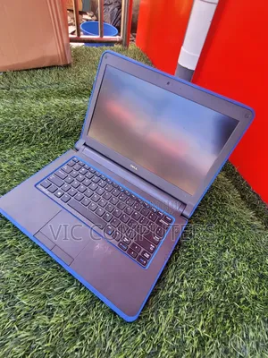 Laptop Dell Latitude 3340 4GB Intel Core i3 SSD 128GB
