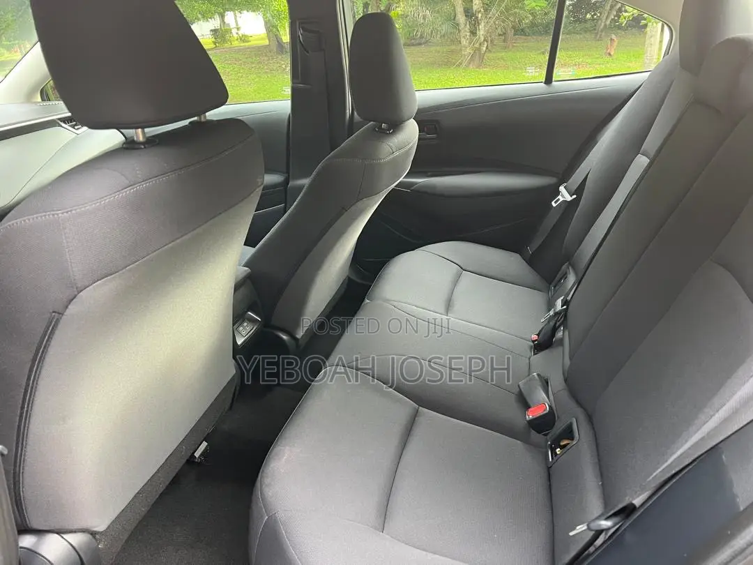 Toyota Corolla LE 2023 Black
