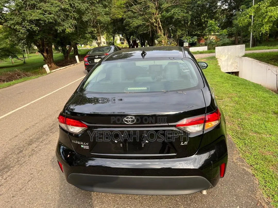 Toyota Corolla LE 2023 Black