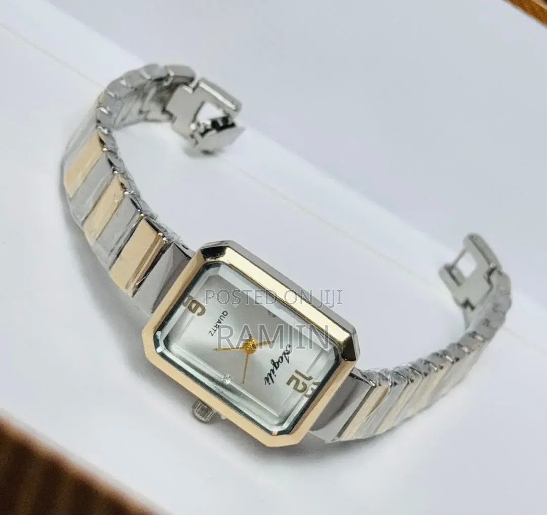 Elegant Gold-Tone Women's Quartz Bracelet Watch