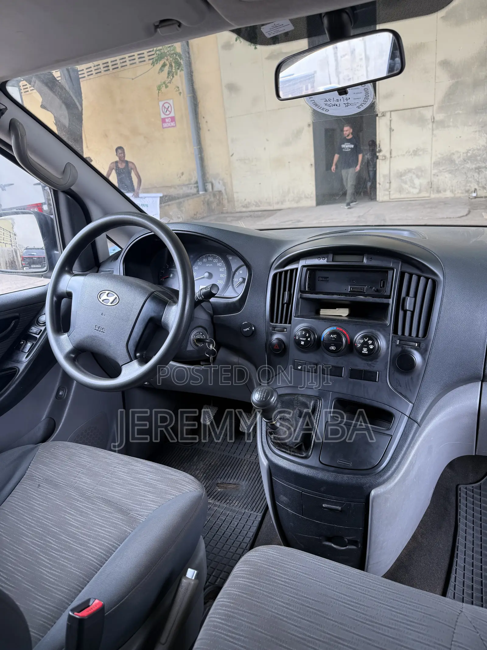 Hyundai H1 2014 Grey