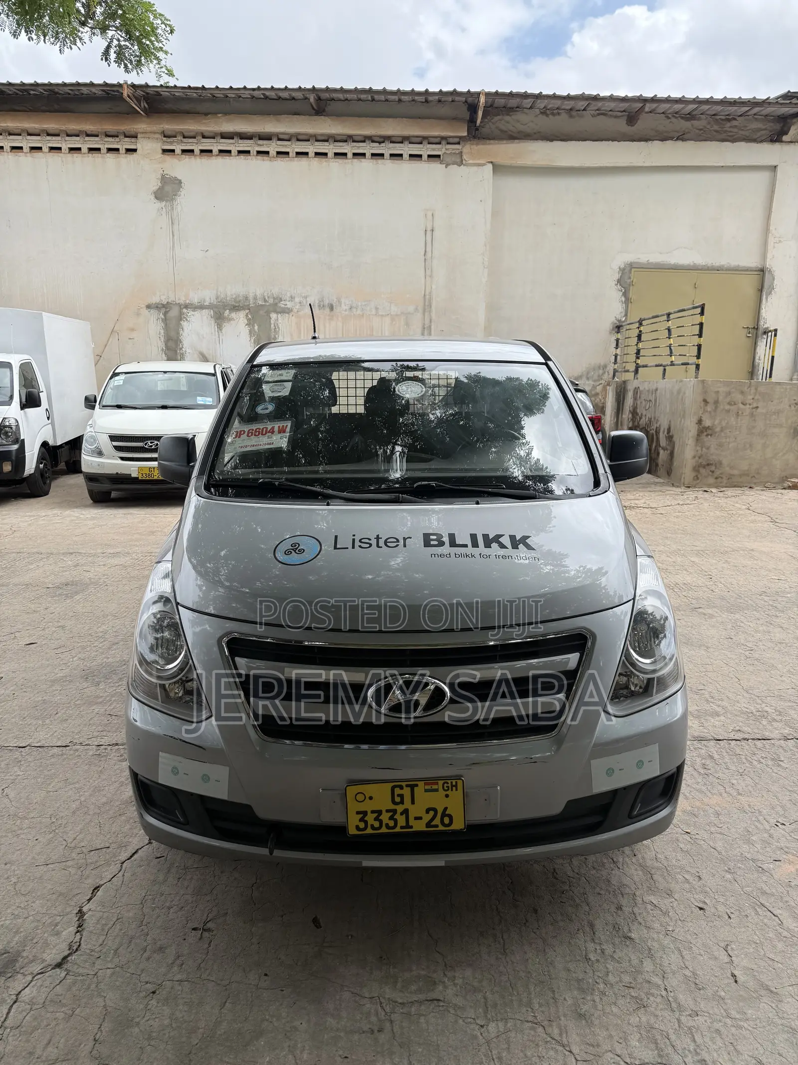 Hyundai H1 2014 Grey