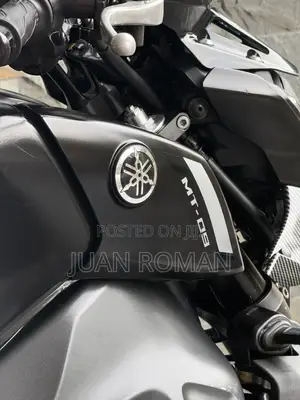 New Yamaha 2023 Black