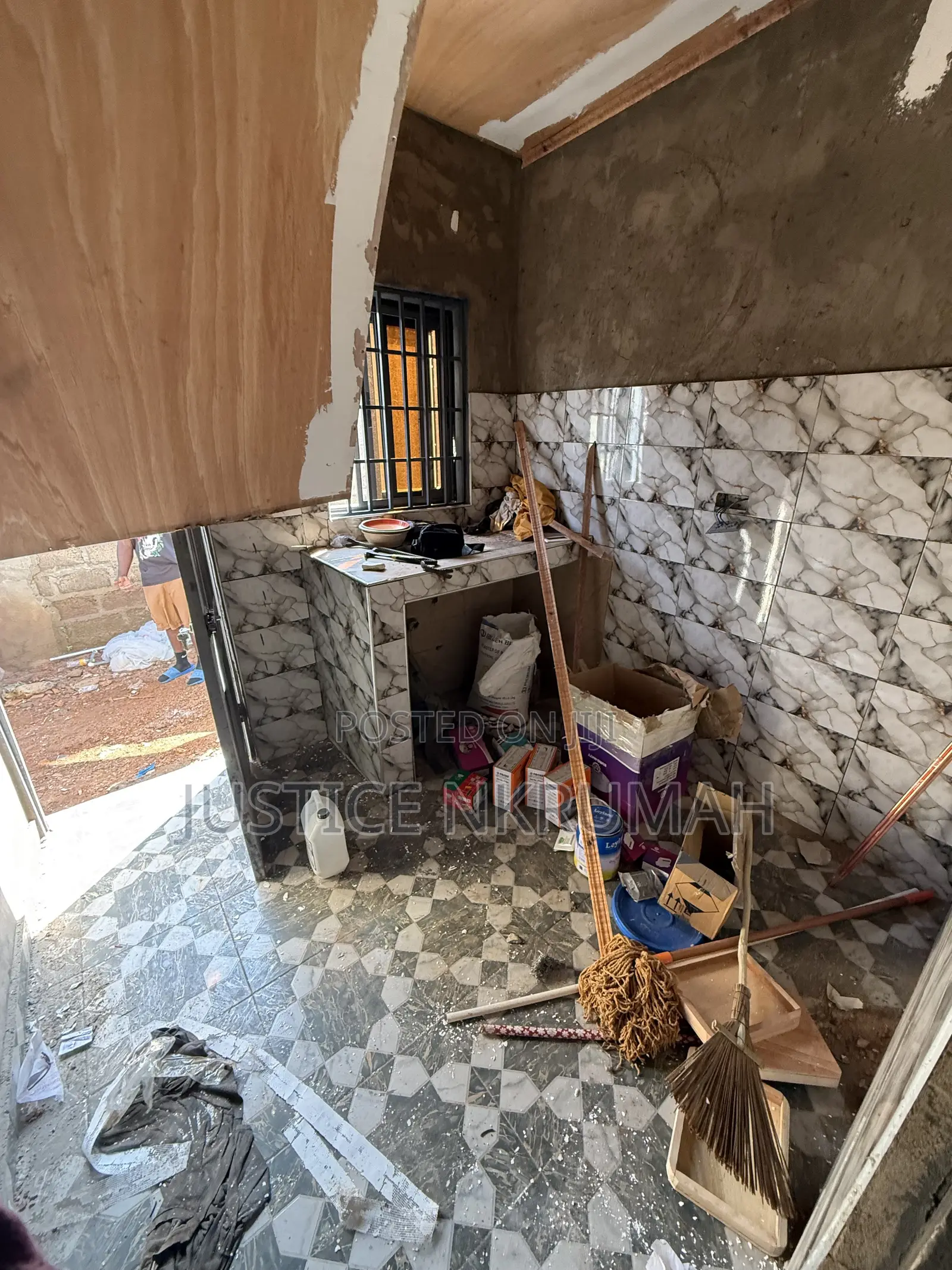 1bdrm Apartment in Old Barrier for rent