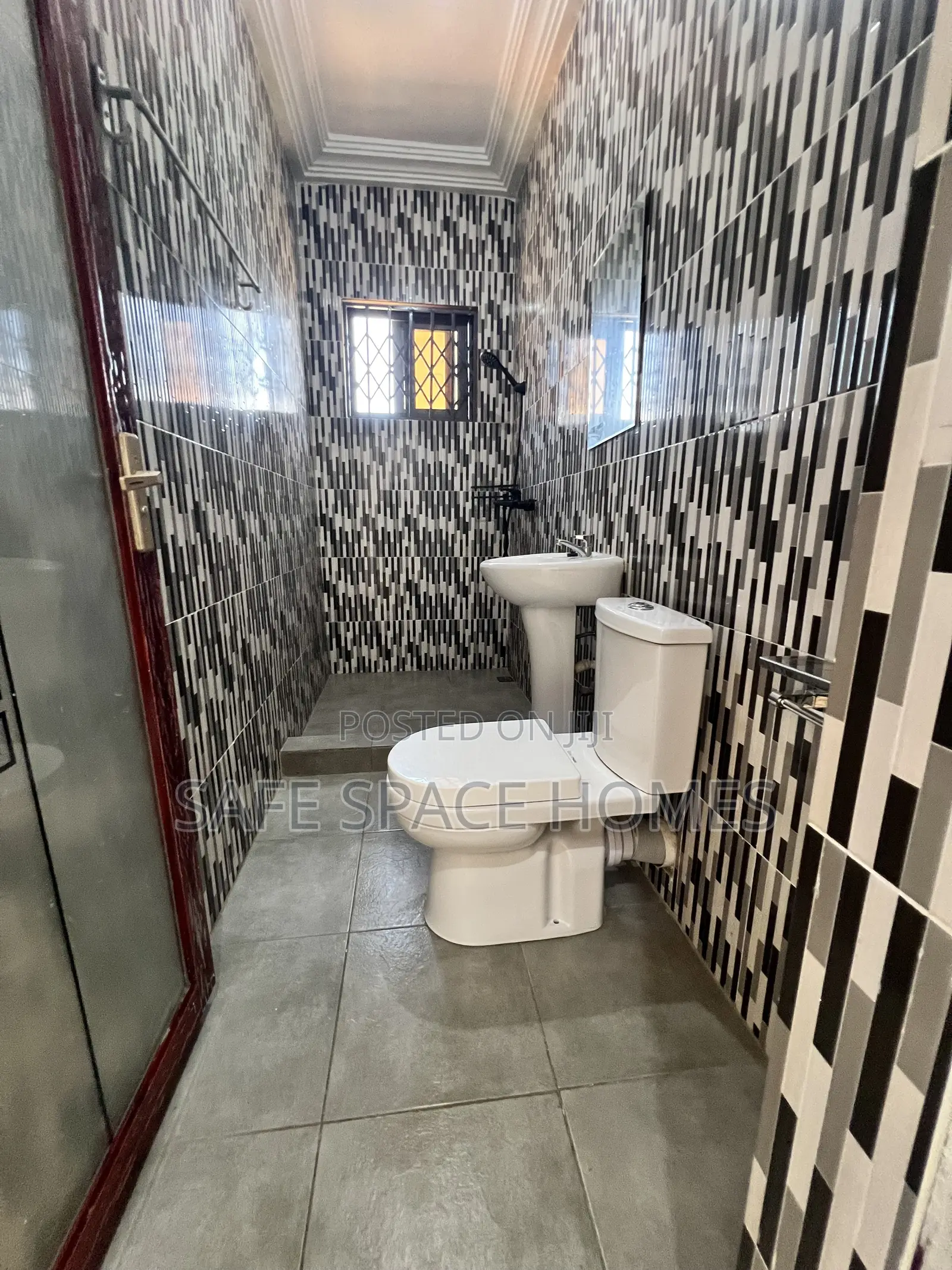 1bdrm Apartment in Tseaddo for rent