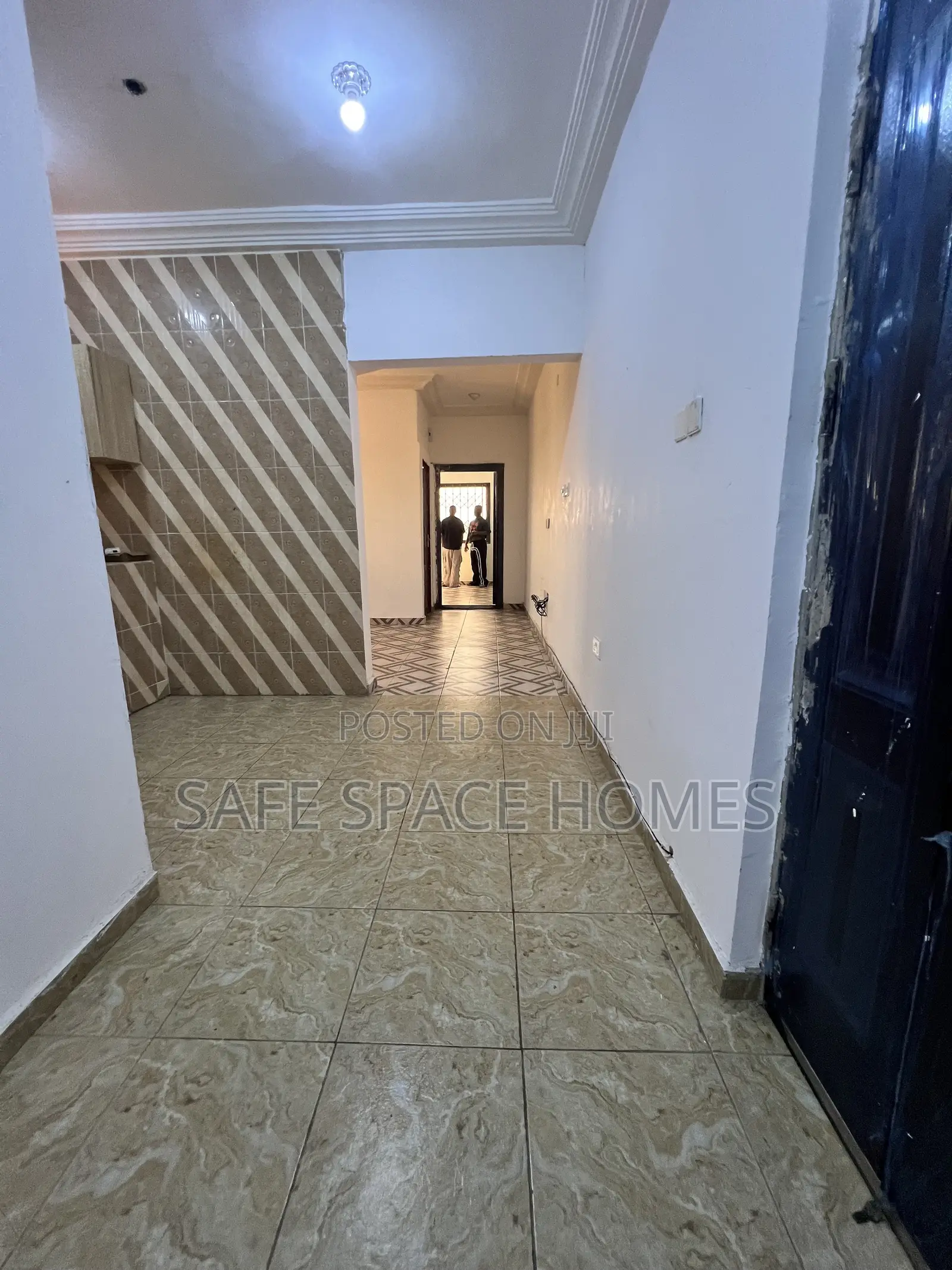 1bdrm Apartment in Tseaddo for rent