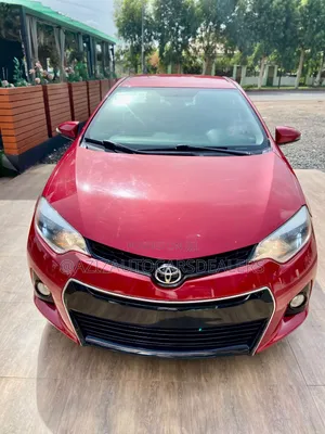 Toyota Corolla 2016 Red