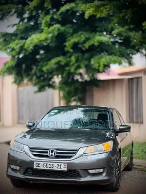 Honda Accord Sport 4dr Sedan FWD (2.4L 4cyl 2A) 2013 Gray