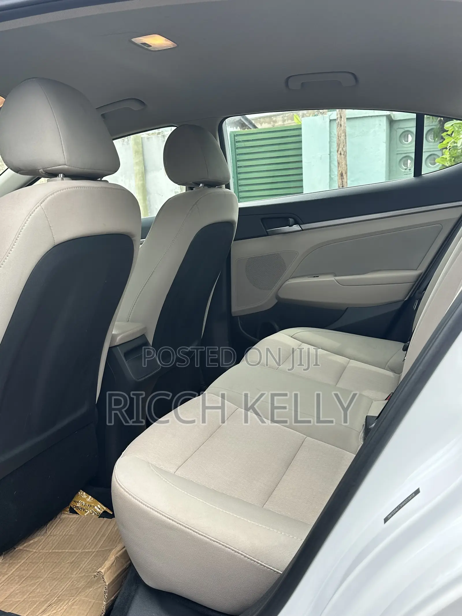 Hyundai Elantra SE 2018 White